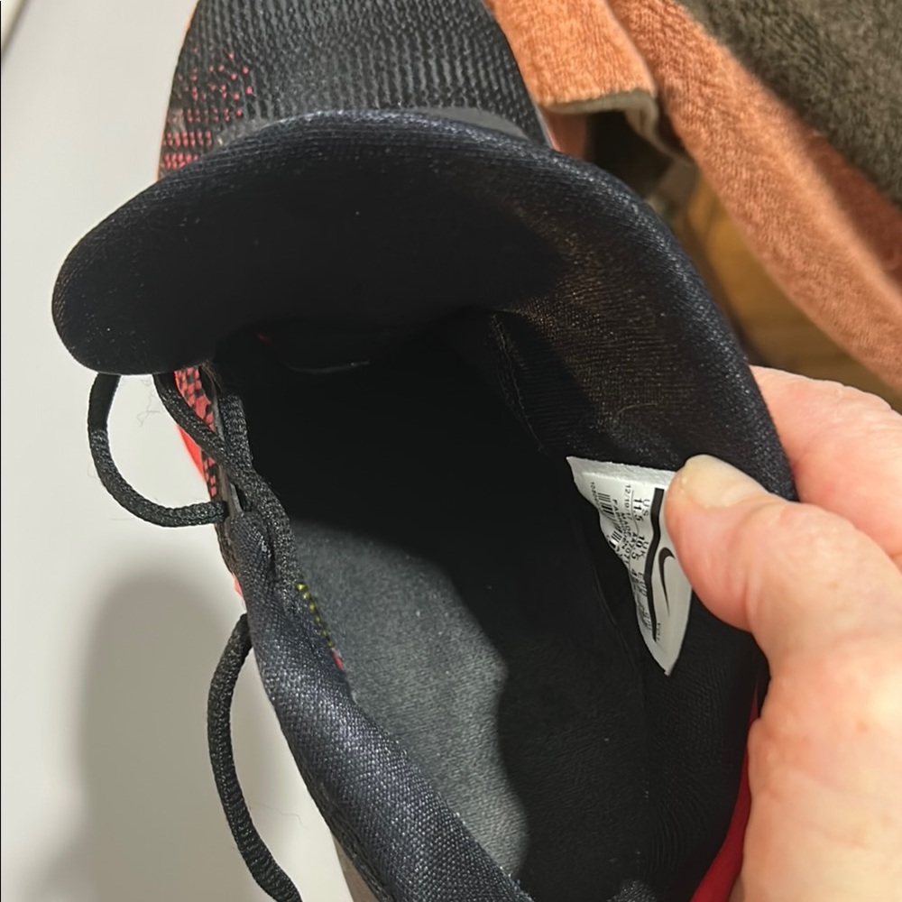 Nike Black and Red Athletic Shoes - Picture 8 of 10